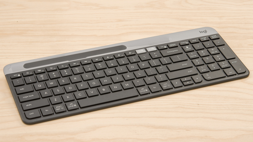 Logitech K585