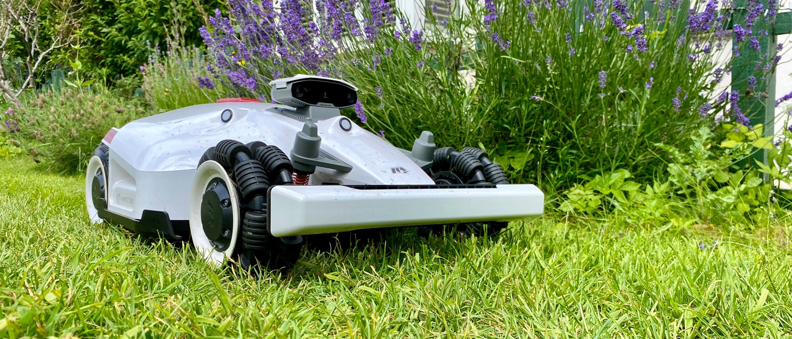 Mammotion Luba 2 Awd