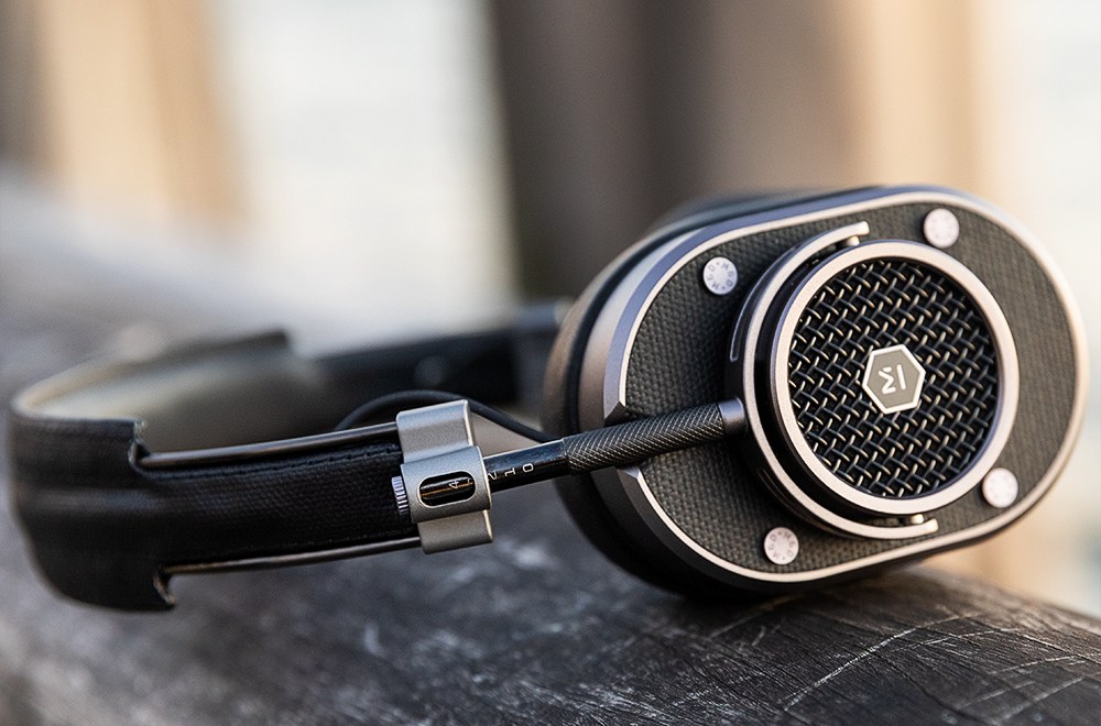 Master & Dynamic MH40 Wireless
