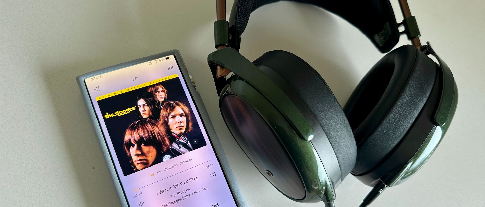 Meze Audio Strada