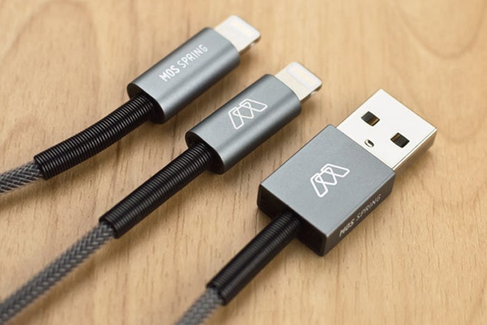 Mos Spring Lightning Cable