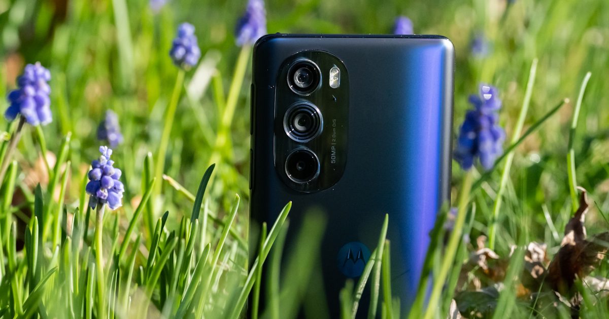 Motorola Edge (2022)