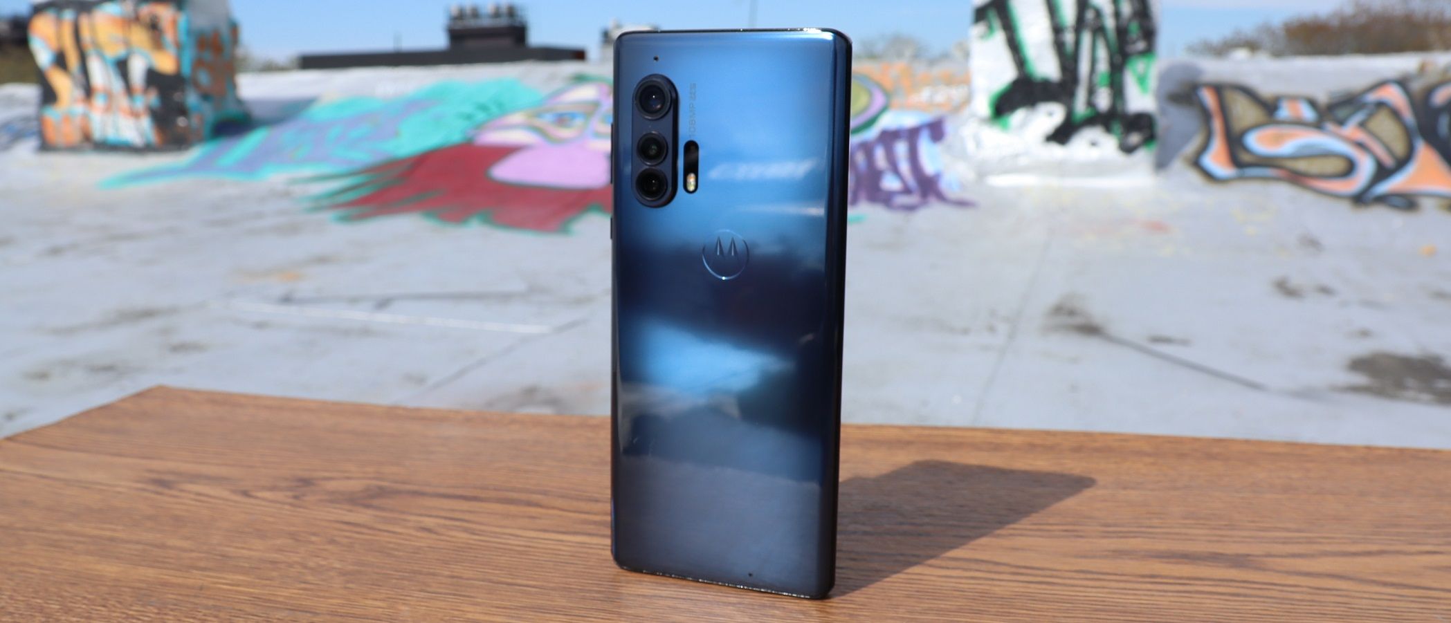 Motorola Edge Plus (2022)
