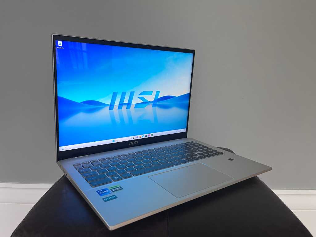 MSI Prestige 16 Studio