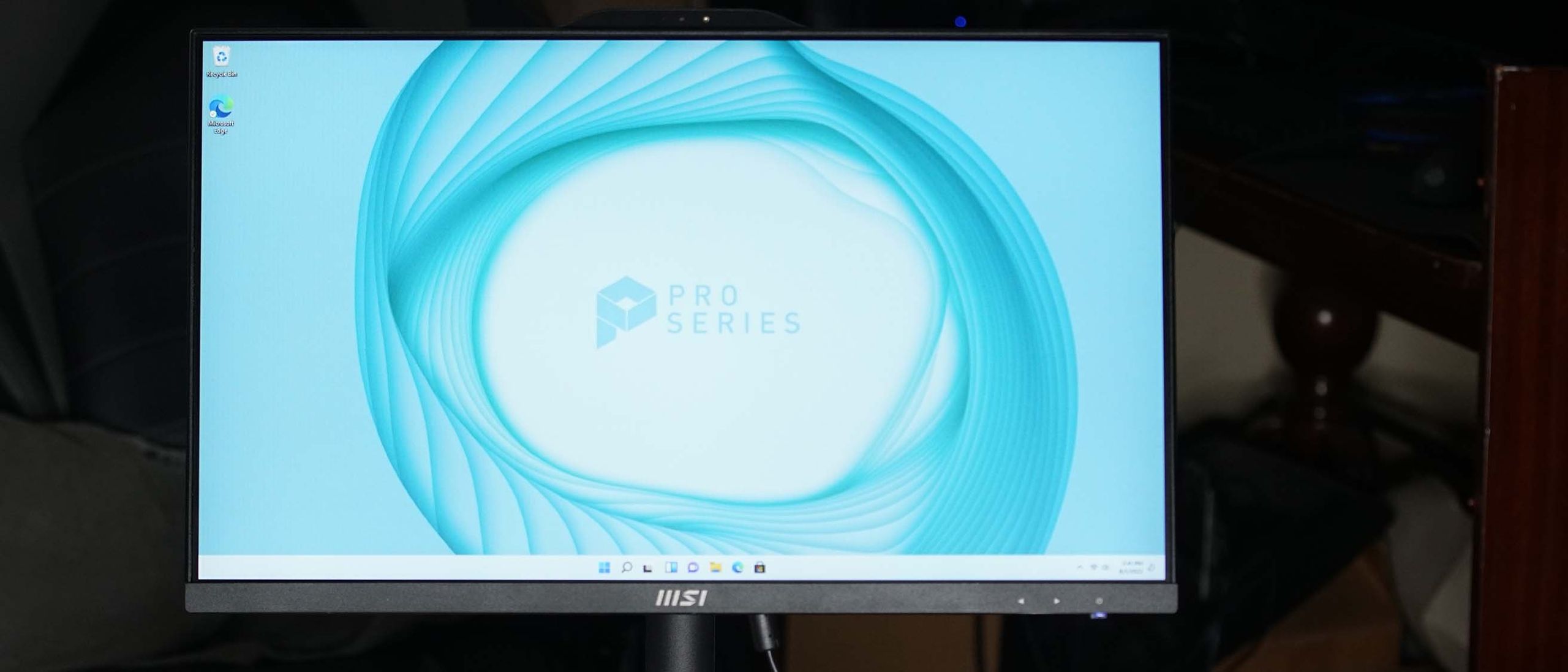 MSI Pro AP242
