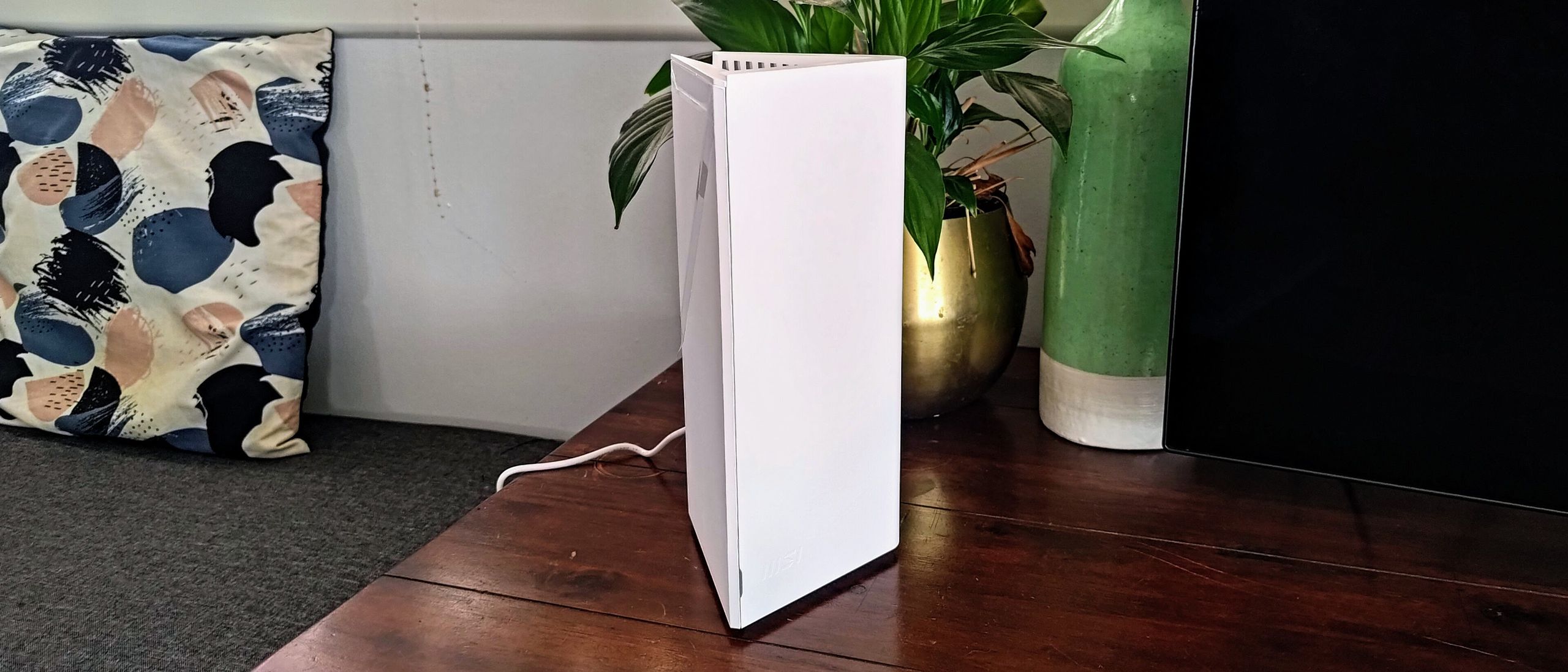 MSI Roamii BE Pro Wi-Fi mesh system