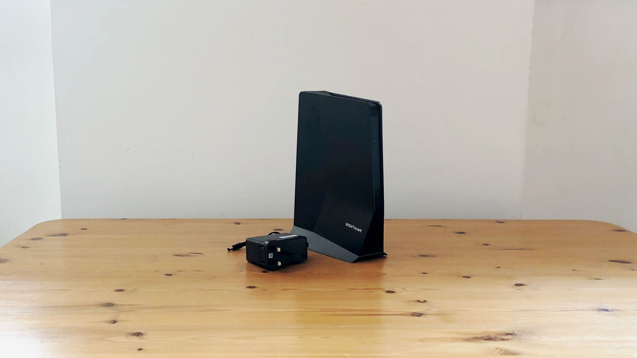 Netgear Nighthawk AX8 EAX80