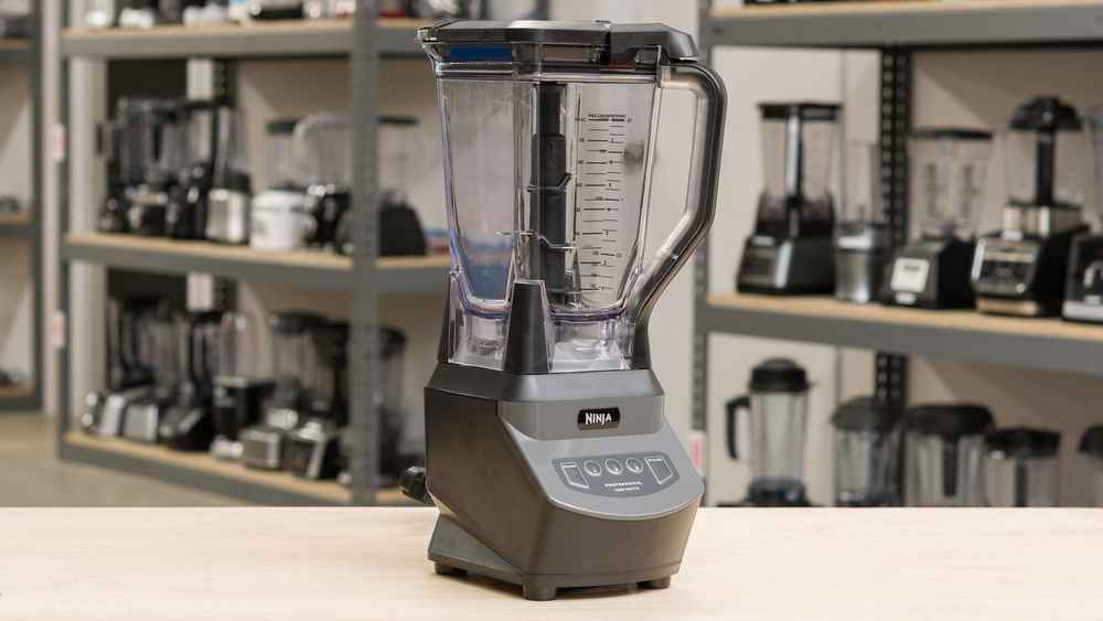 Ninja Professional Blender NJ601AMZ