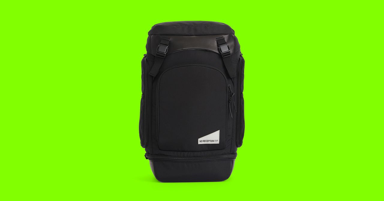 No Reception Club Getaway Bag