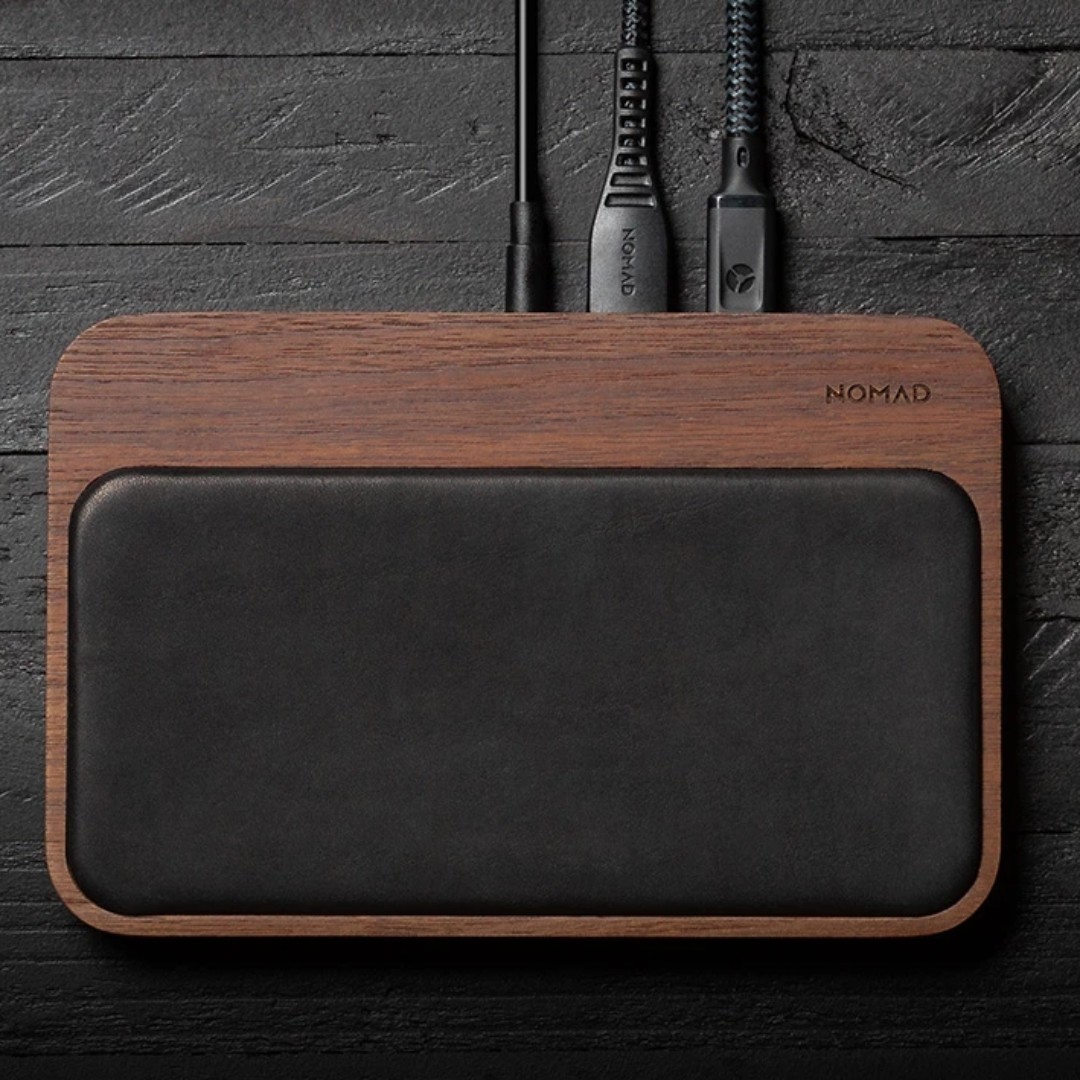 Nomad Base Station Hub Edition