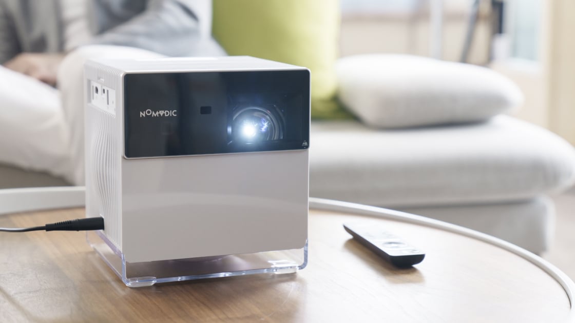 Nomvdic P1000 4K UHD Home Projector