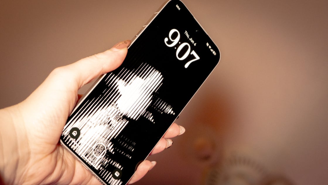 Nothing Phone (4a) Pro