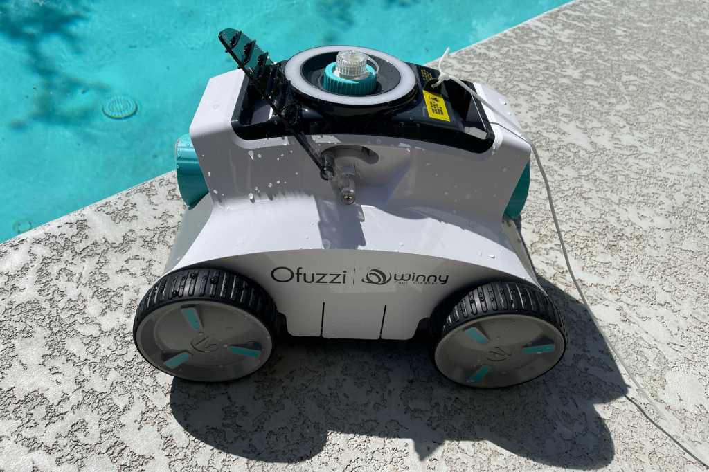 Ofuzzi Cyber 1200 Pro