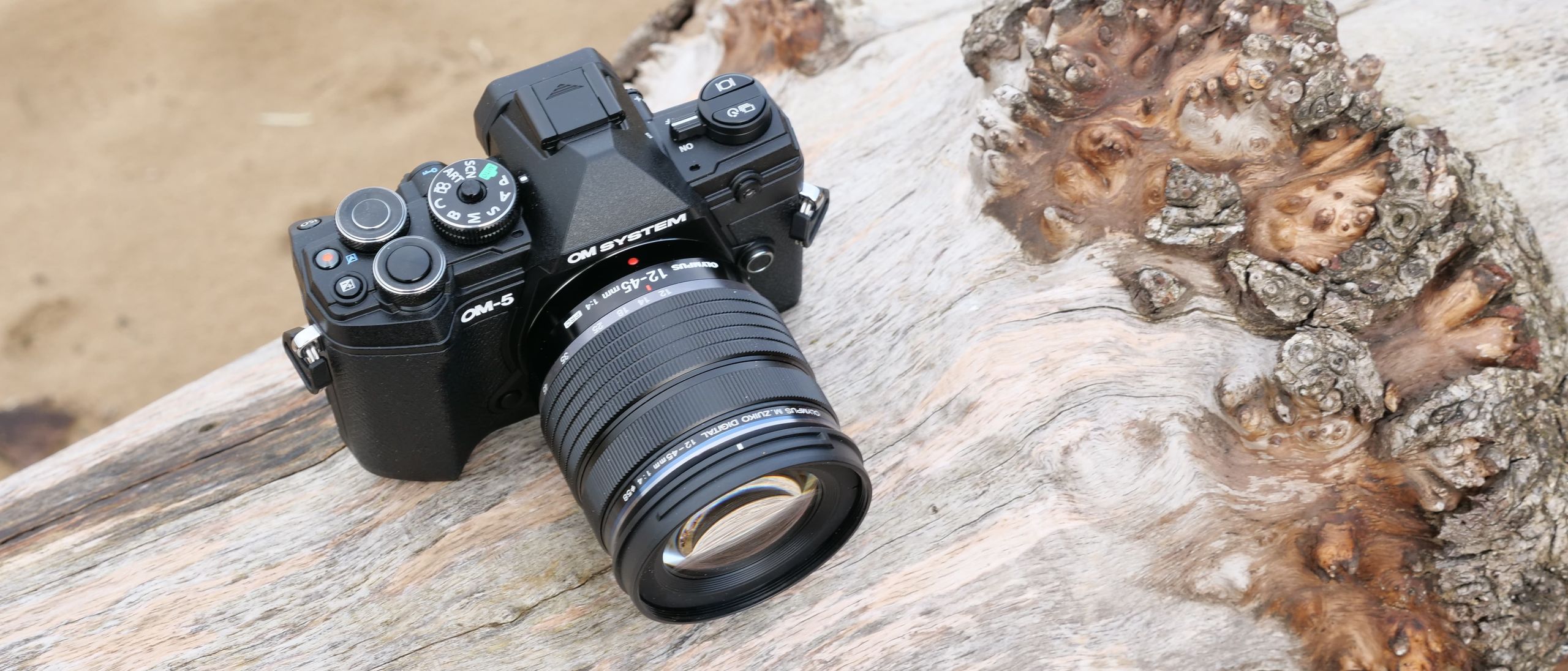 OM SYSTEM OM-5