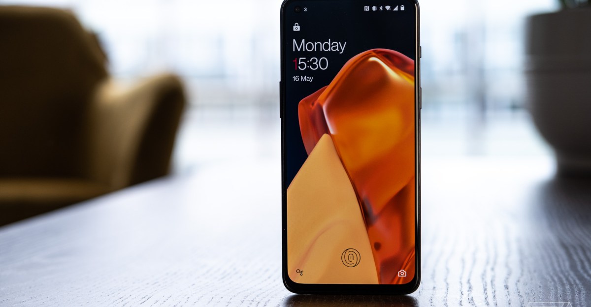 OnePlus Nord 2T
