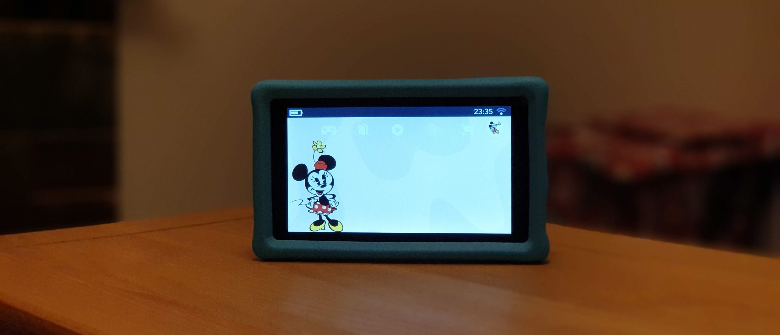 Pebble Gear Mickey And Friends Kids Tablet