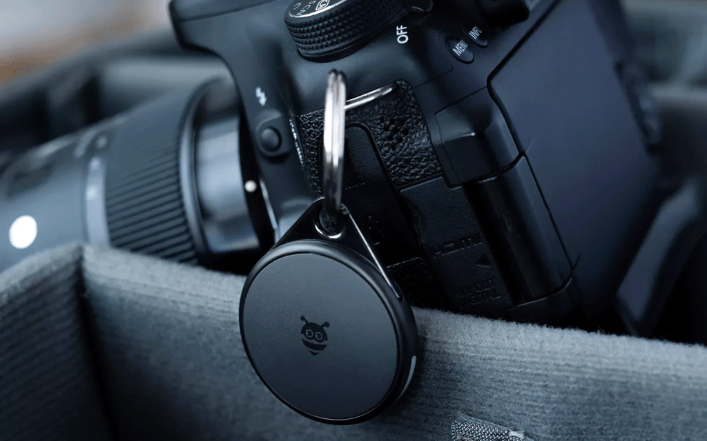 Pebblebee Clip