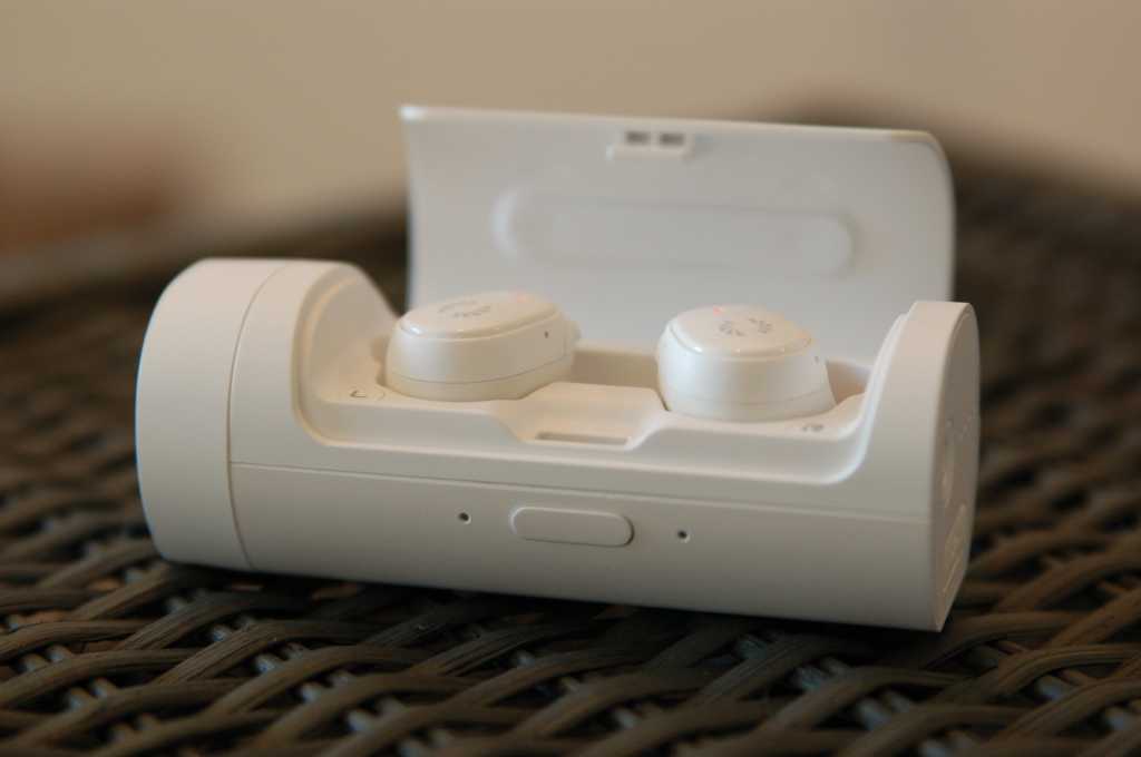 Phiaton Bolt Bt 700
