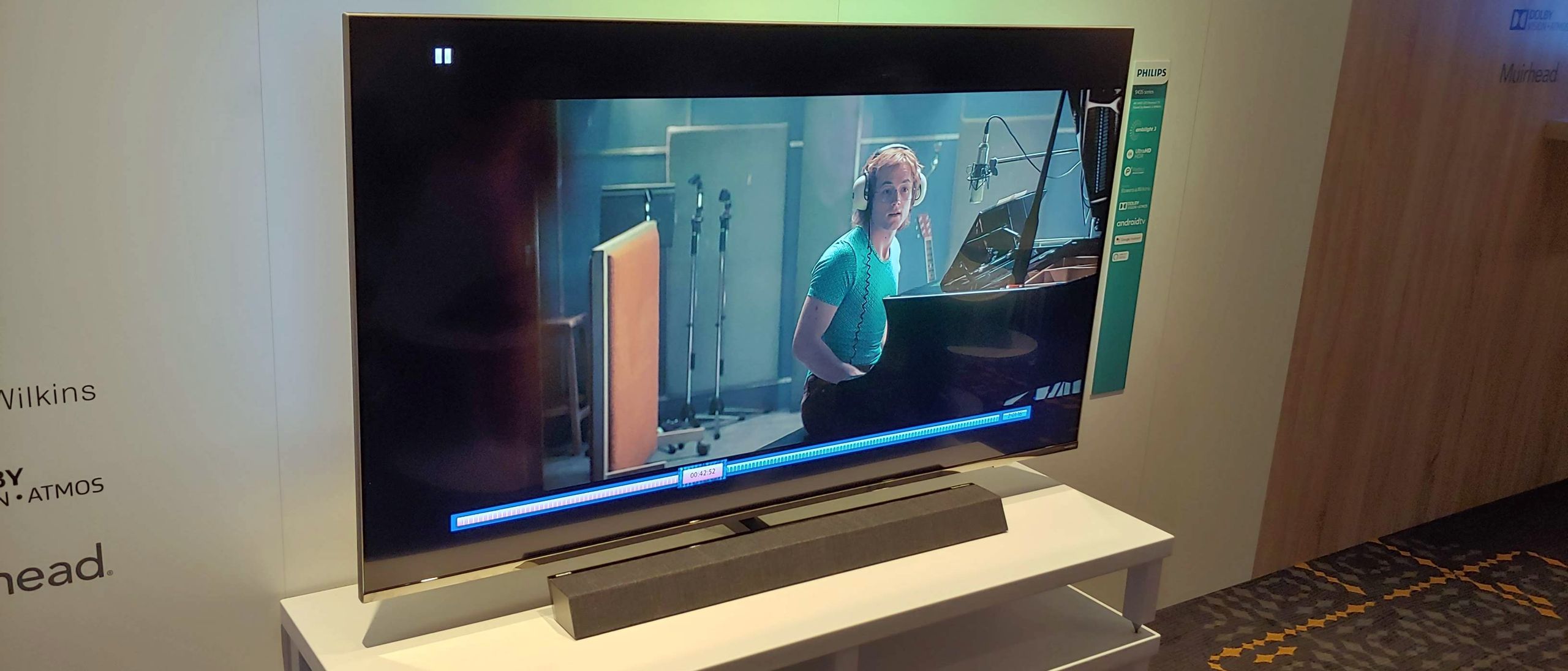 Philips 9435 LCD TV