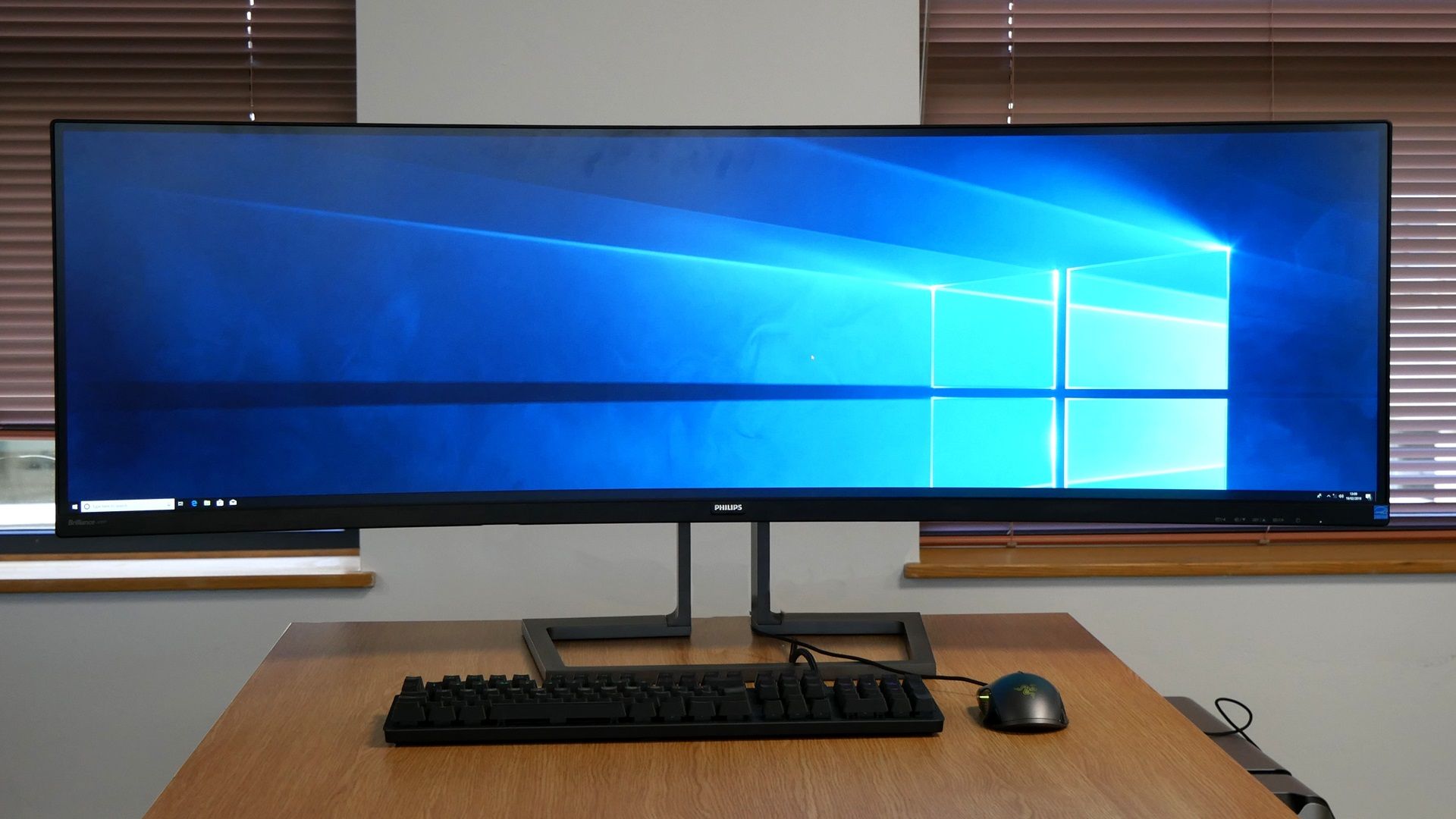 Philips Brilliance 499P9H