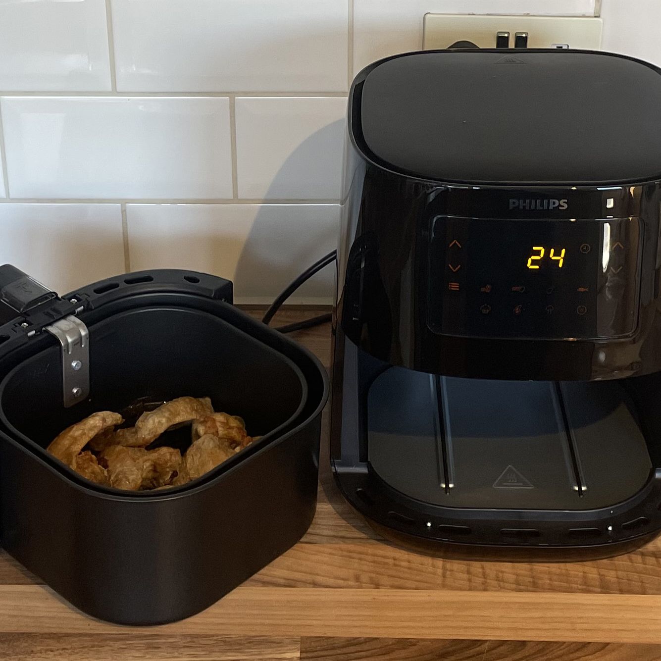 Philips Essential Airfryer HD92552/91