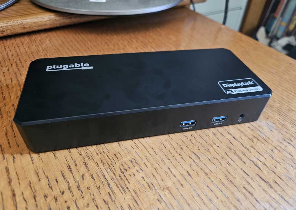 Plugable UD-6950PDZ USB-C Triple Display Dock