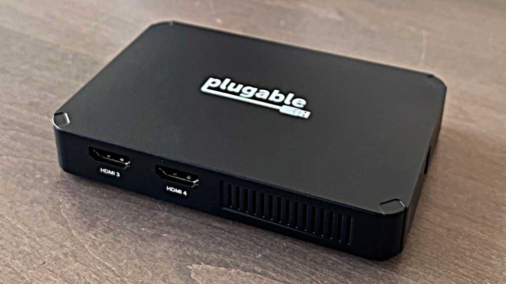 Plugable Usb-C Quad Hdmi Adapter