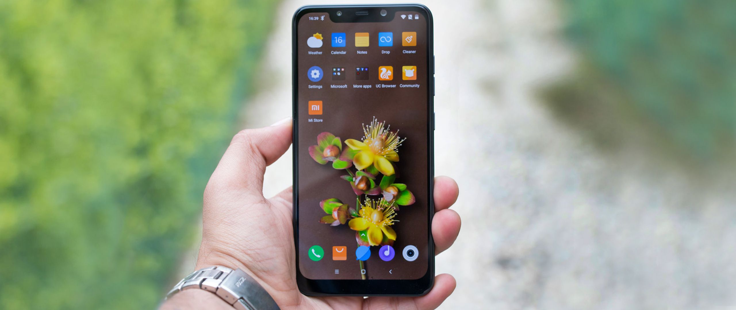 Pocophone F1