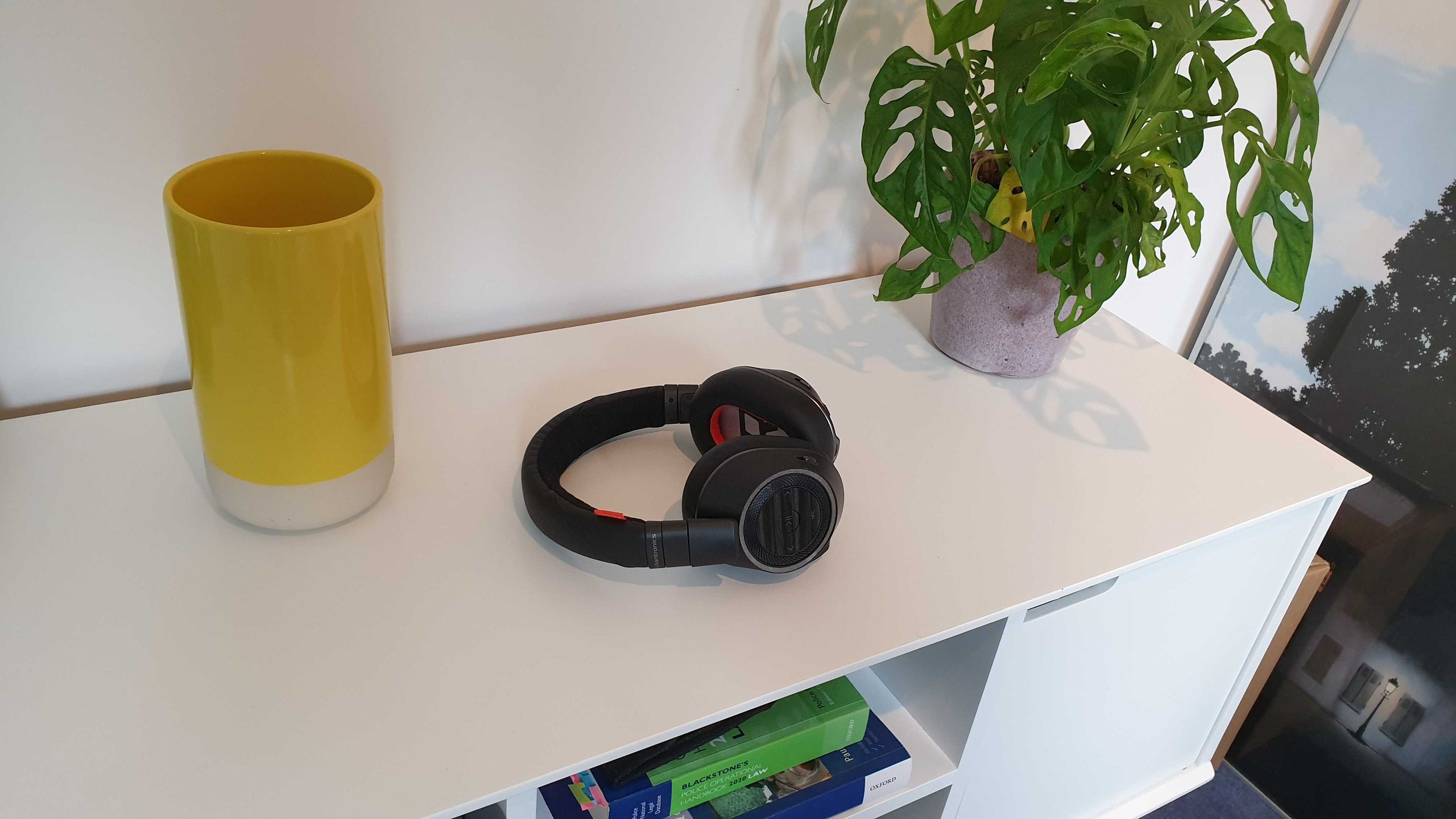 Poly Voyager 8200 Uc