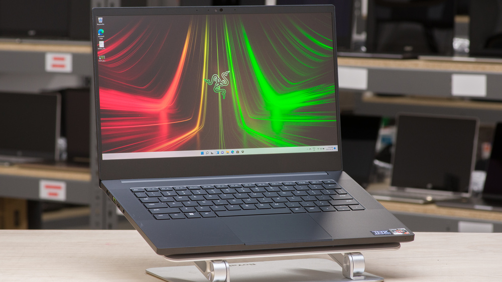 Razer Blade 14 (2022)