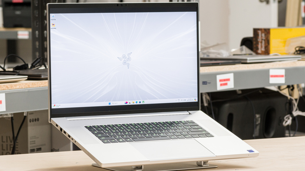 Razer Blade 18 (2024)