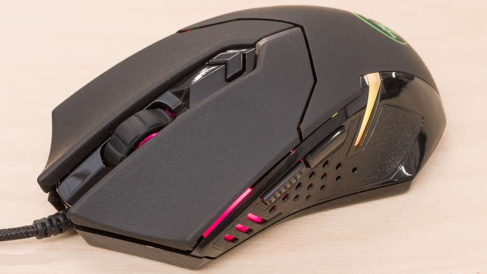 Redragon M601 RGB Centrophorus