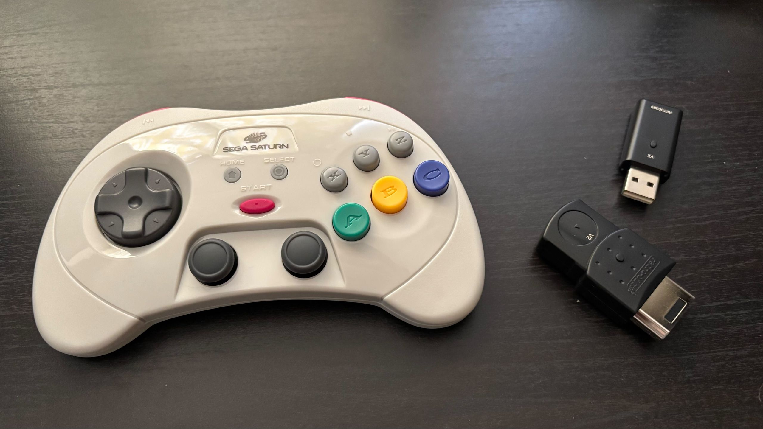 Retro-Bit Sega Saturn Wireless Pro Controller