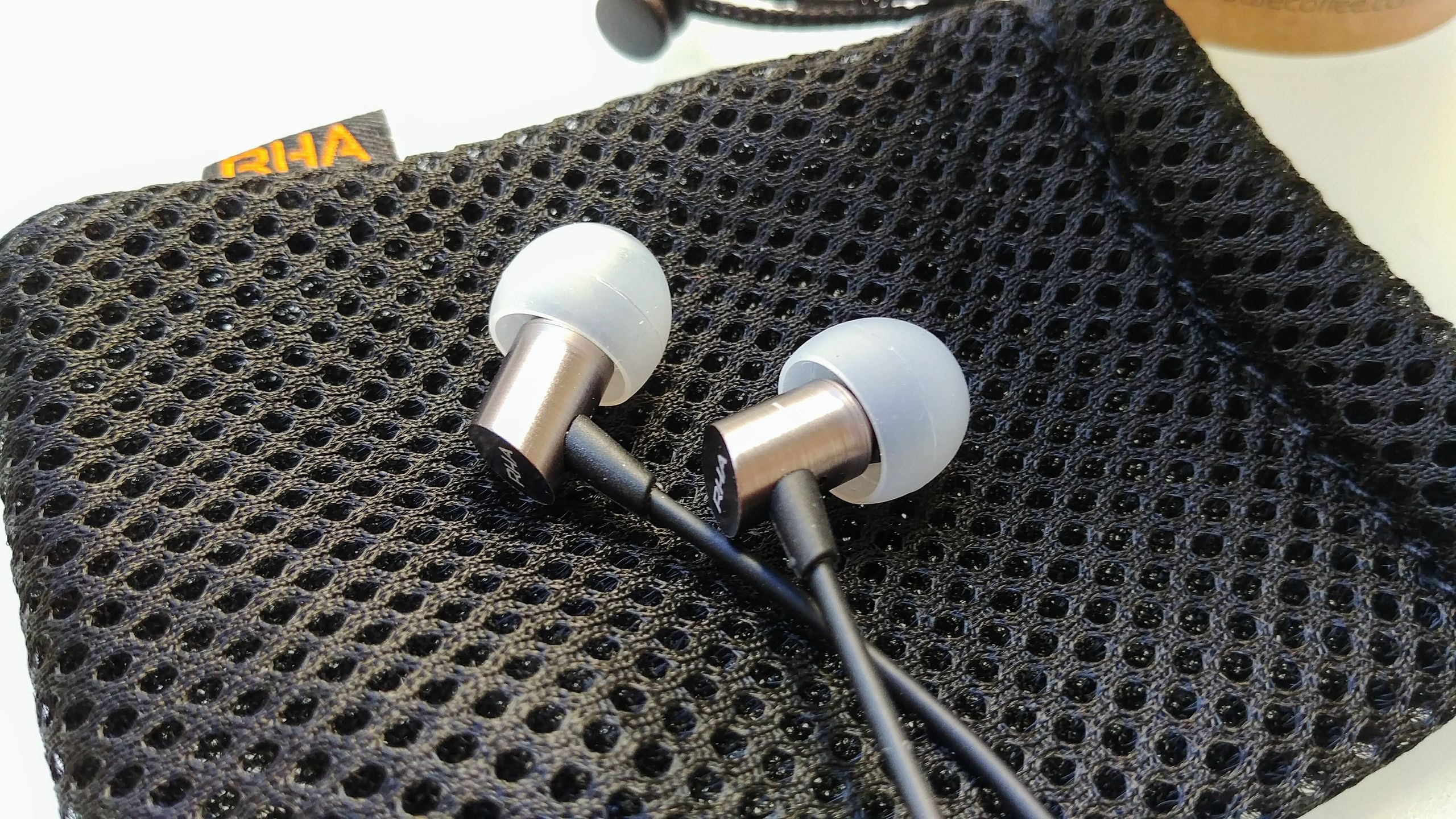 RHA S500u In-Ear Headphones