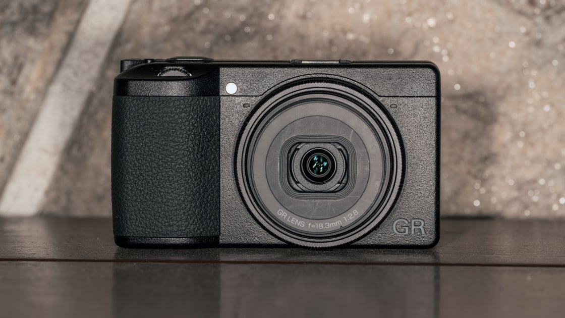 Ricoh GR III HDF