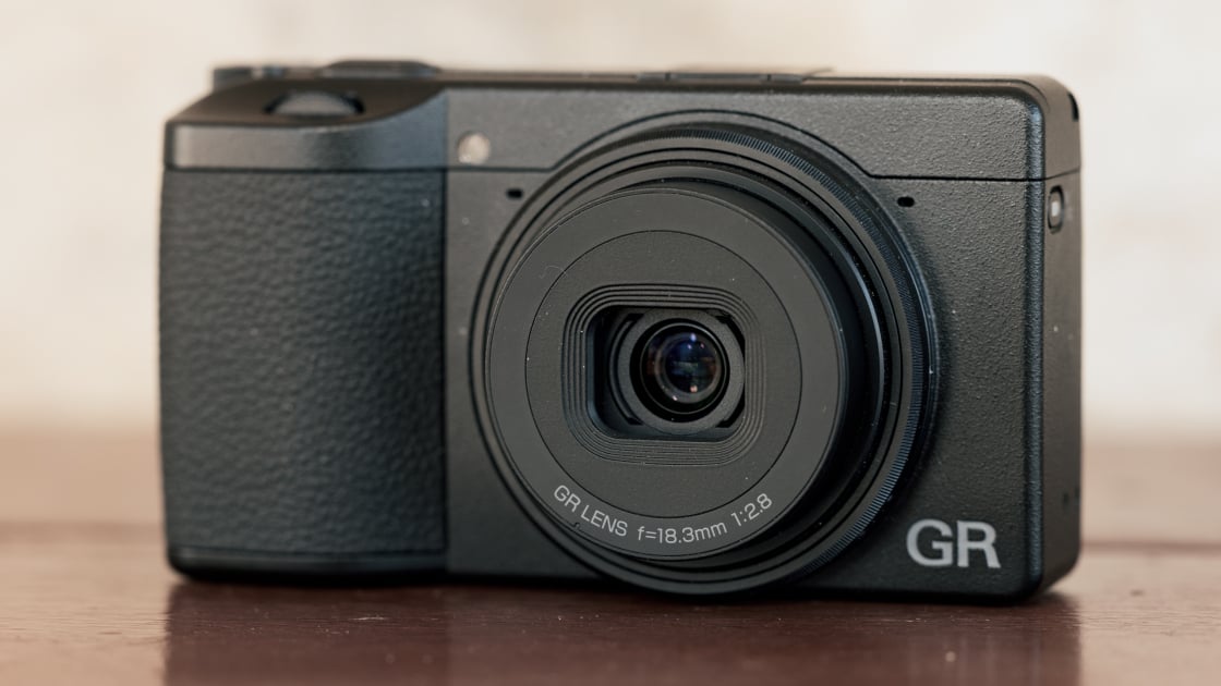 Ricoh GR IV
