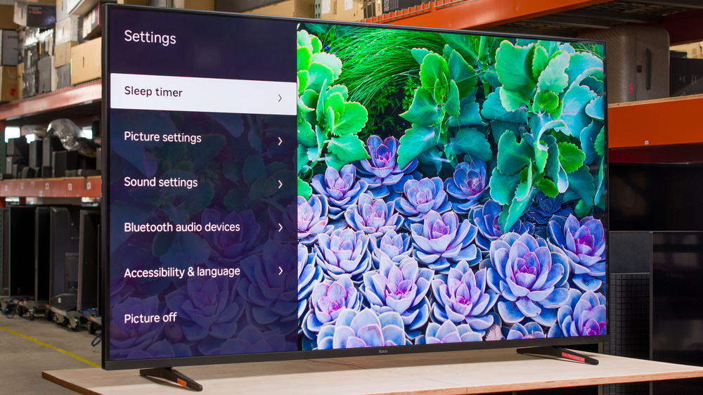Roku Pro Series 2025 TV