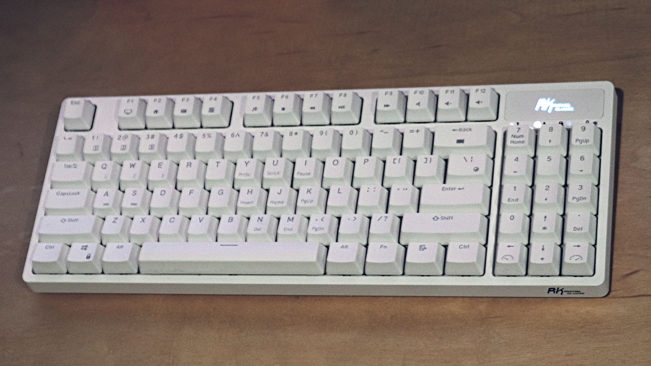 Royal Kludge RK89