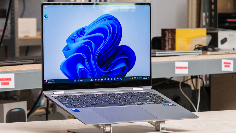 Samsung Galaxy Book5 Pro 360 (2024)