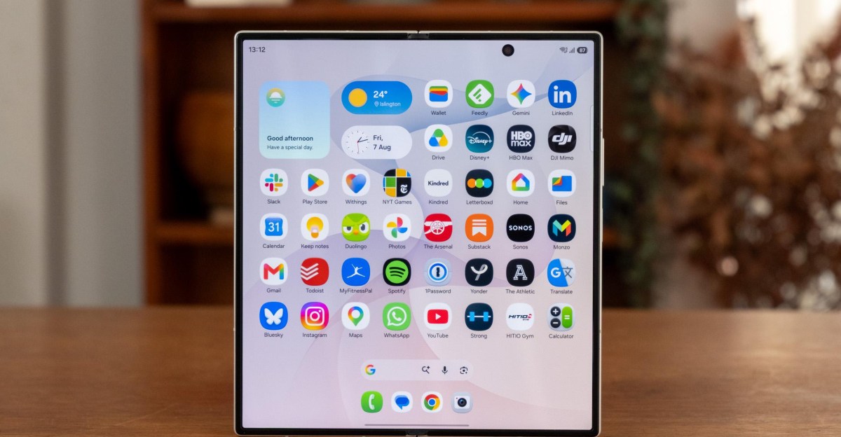 Samsung Galaxy Z Fold 8 Ultra