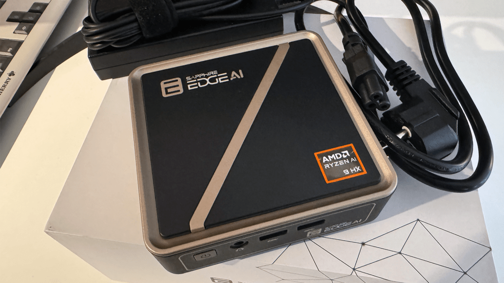 Sapphire Edge AI 370 mini PC