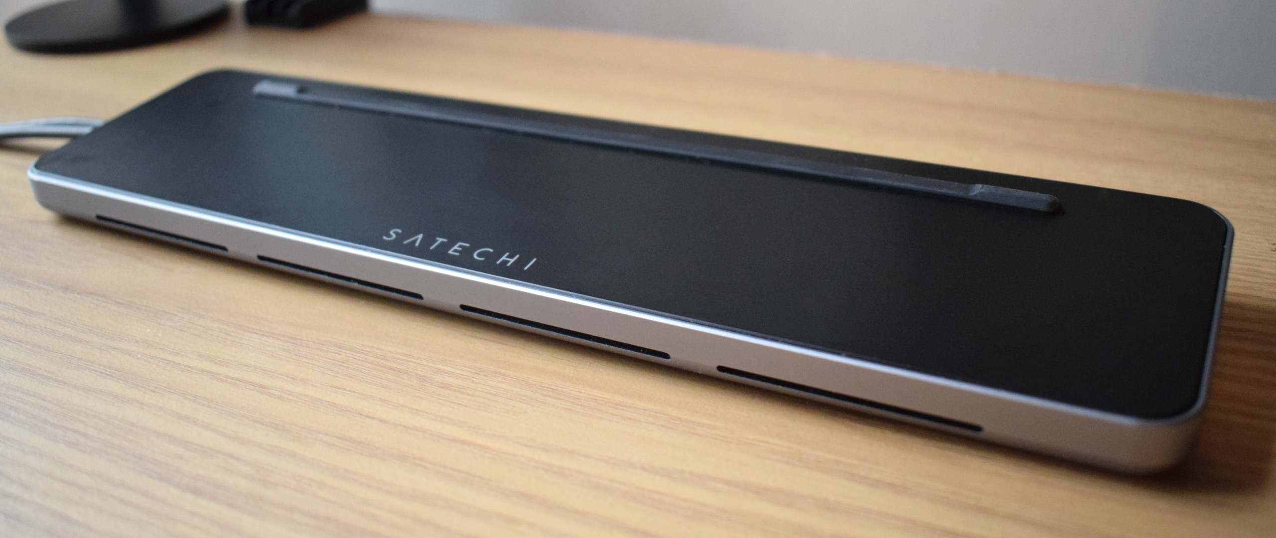 Satechi Dual Dock Stand
