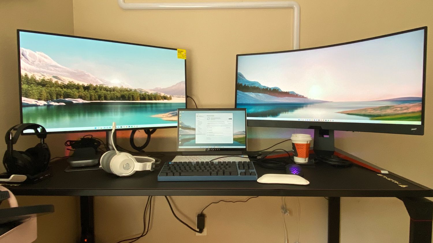 Secretlab Magnus Metal Desk