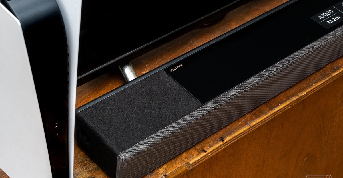 Sony HT-A7000 with Speakers + Bass Module