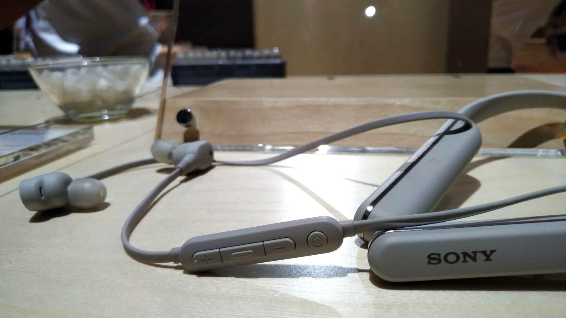 Sony WI-1000XM2 wireless headphones