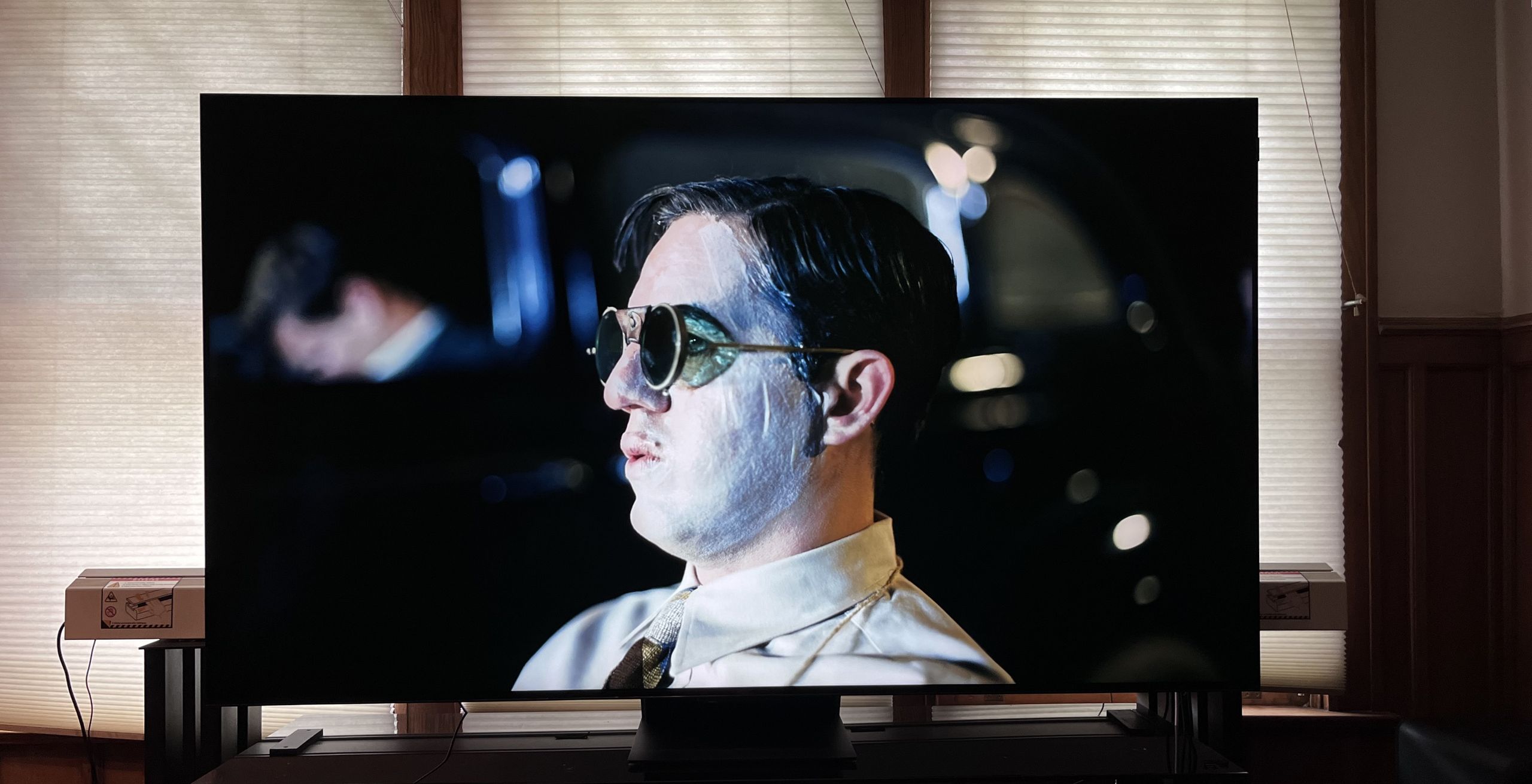 TCL QM851G