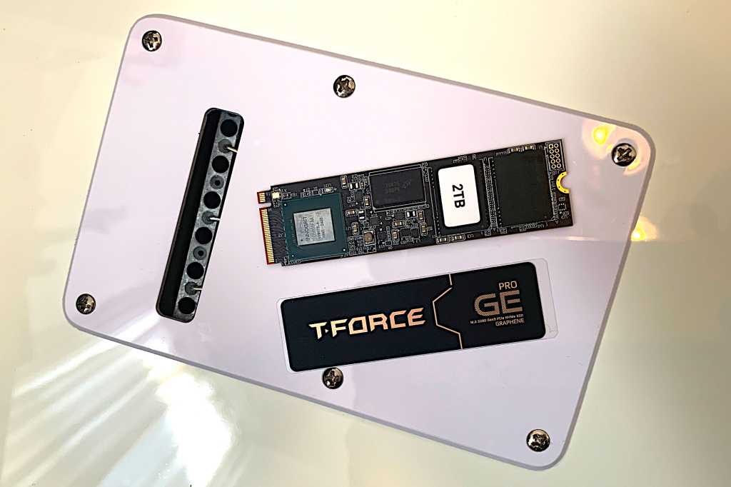 Teamgroup Ge Pro Pcie 5.0 NVMe SSD