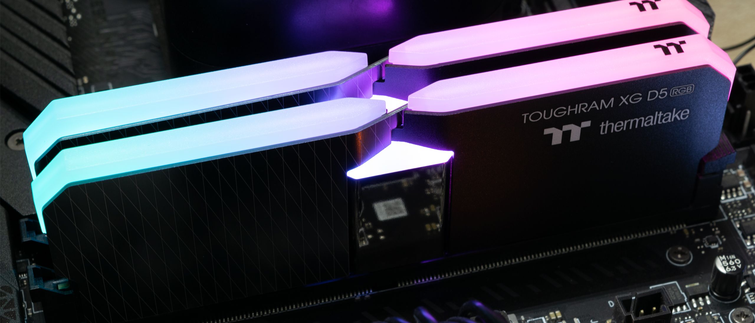 Thermaltake ToughRAM XG RGB DDR5-5600 C36