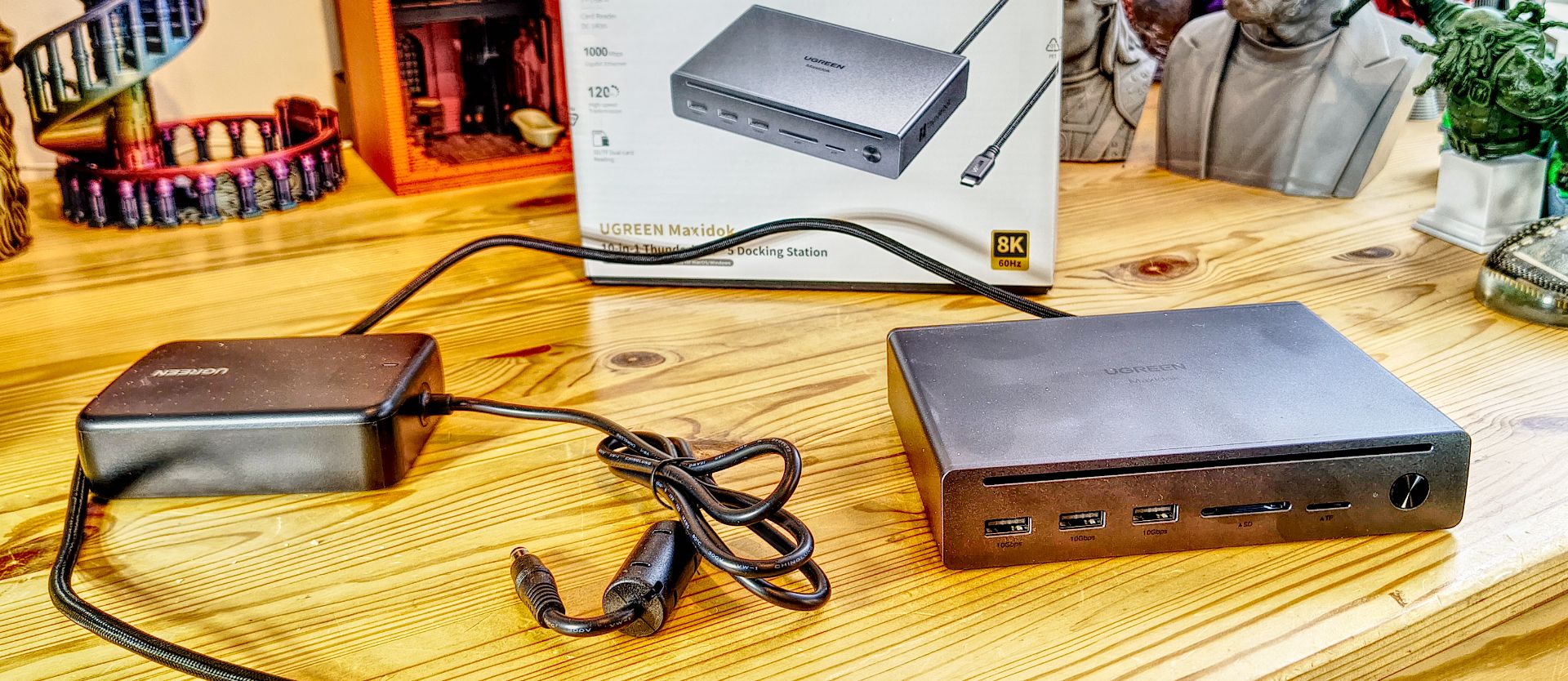 UGREEN Maxidok 10-in-1 TB5 Dock