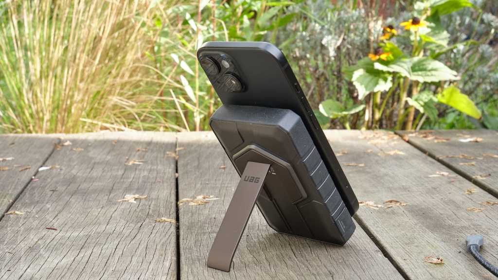 Urban Armor Gear Rugged 10K Wireless Power Bank
